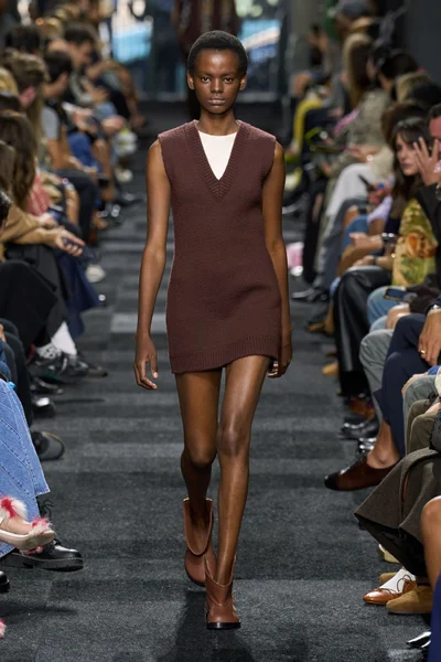Look 36